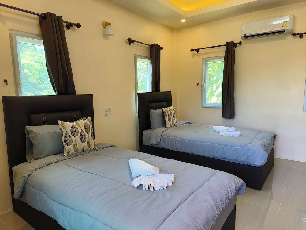 Sunrise Beach Koh Yao Resort Deluxe Twin Room, 2 Twin Beds, Non Smoking, Sea View 2