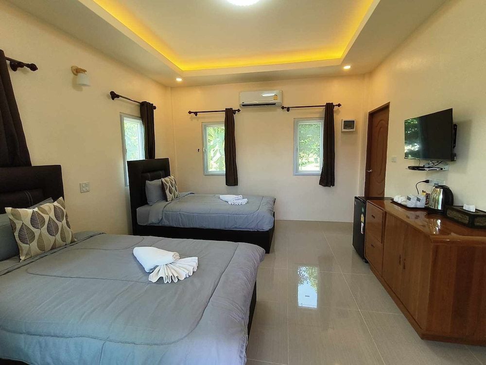 undefined Sunrise Beach Koh Yao Resort 3