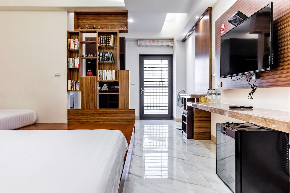 Starry Home Family Room, Balcony 3