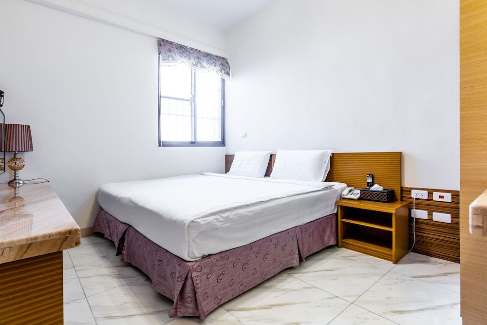 Starry Home Standard Double Room, City View