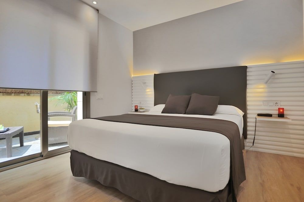 Hotel Sitges Standard Double Room, 1 Double Bed, Patio 2
