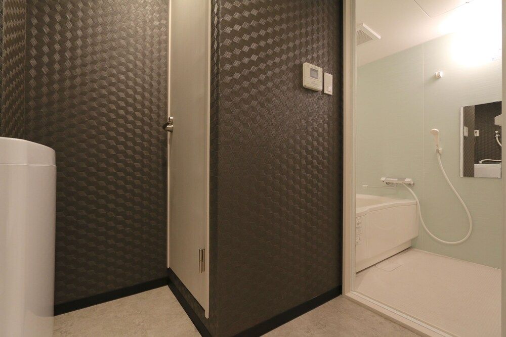 Elizabeth Garden Shinmachi Superior Room (ES32) 12