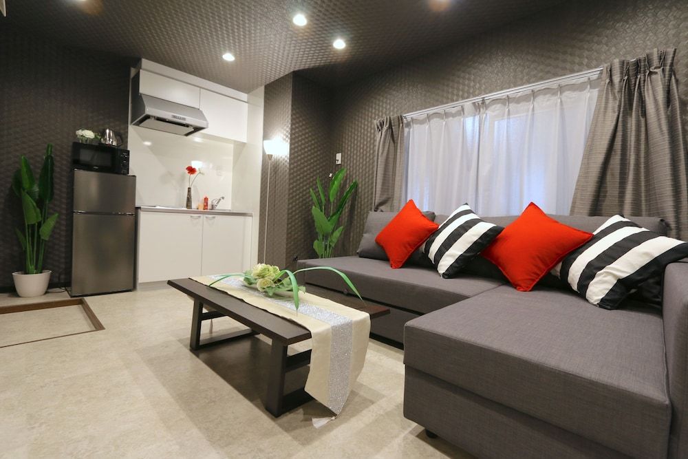 undefined Elizabeth Garden Shinmachi 2