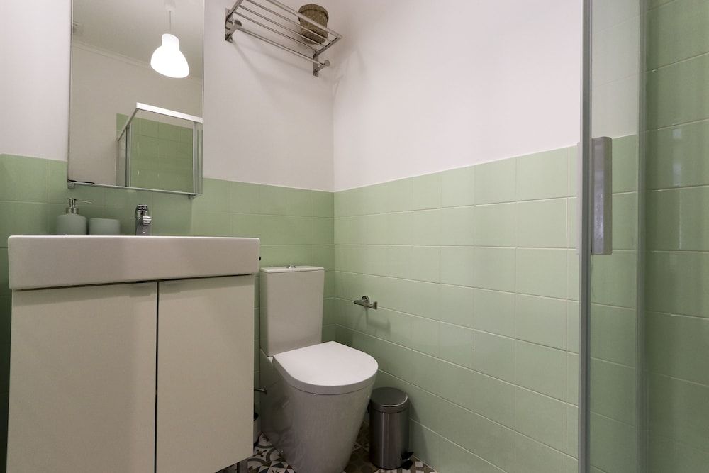 Cosy Liberdade by Homing Apartment, 2 Bedrooms, Kitchen 17