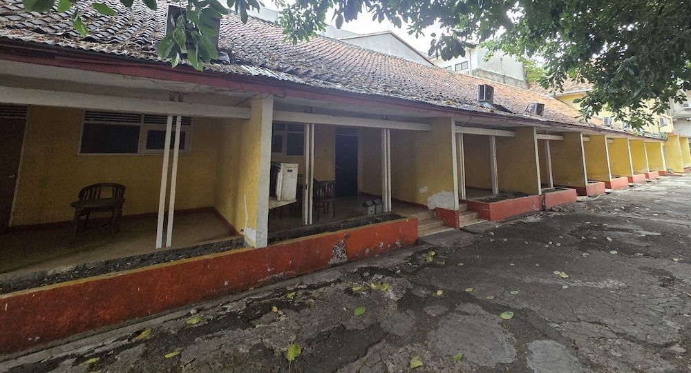 undefined Hotel Royal Juanda 2