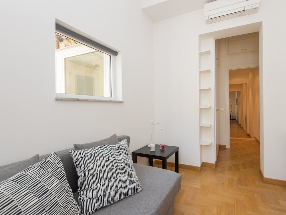 RSH Trevi Fountain Luxury Apartment Apartment, 2 Bedrooms 28