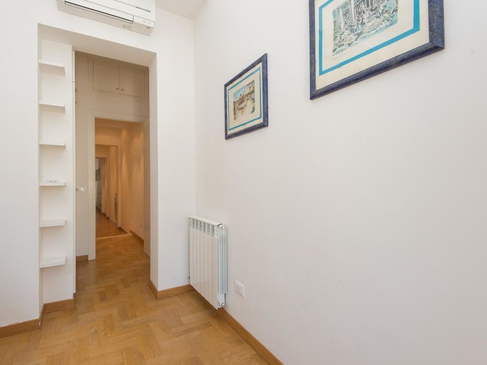 RSH Trevi Fountain Luxury Apartment Apartment, 2 Bedrooms 25