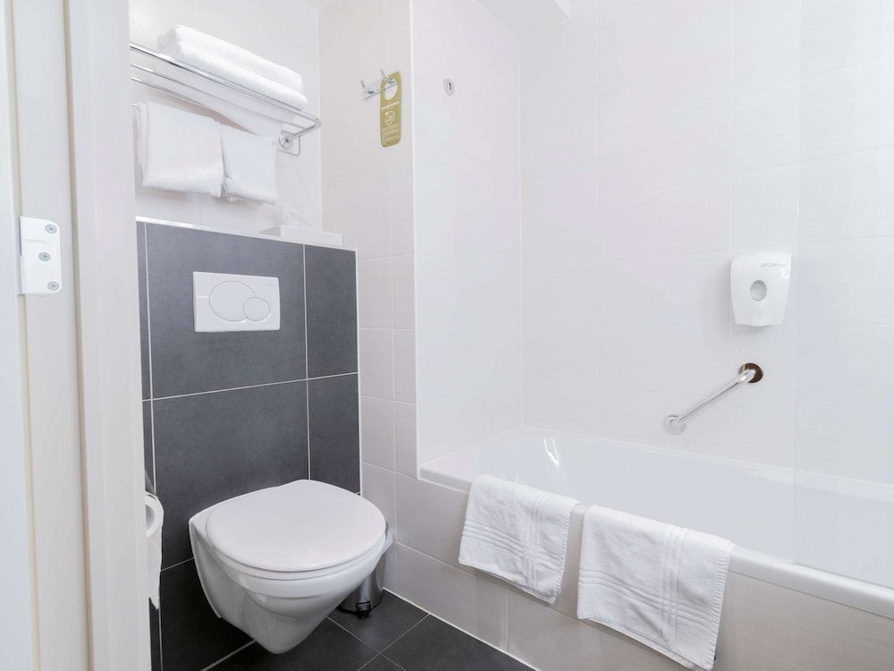 ibis Styles Zeebrugge Standard Room 5