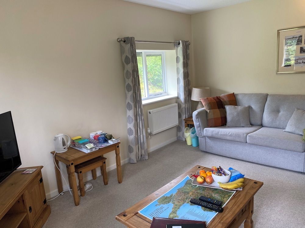 Plas Penaeldroch Manor