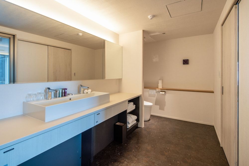 undefined La Viola 9