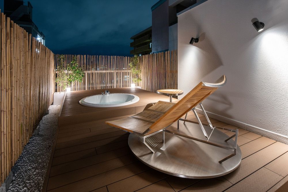 undefined La Viola 10