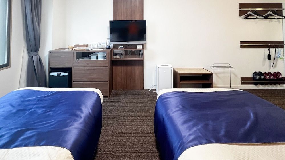 Lake Saroma Tsuruga Resort Standard Twin Room with Shower, Non Smoking (Lake View) 6