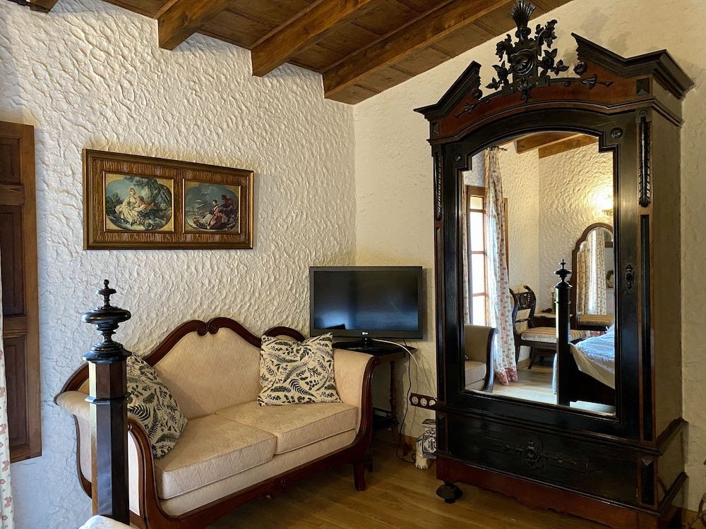 Finca Ses Fontanelles Classic Double Room 3