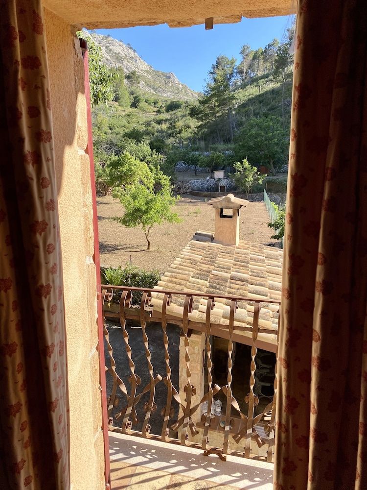 Finca Ses Fontanelles Classic Double Room 6