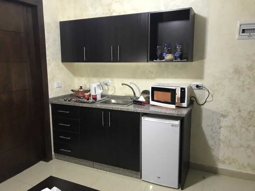 undefined Al Haneen Hotel Apartments 8