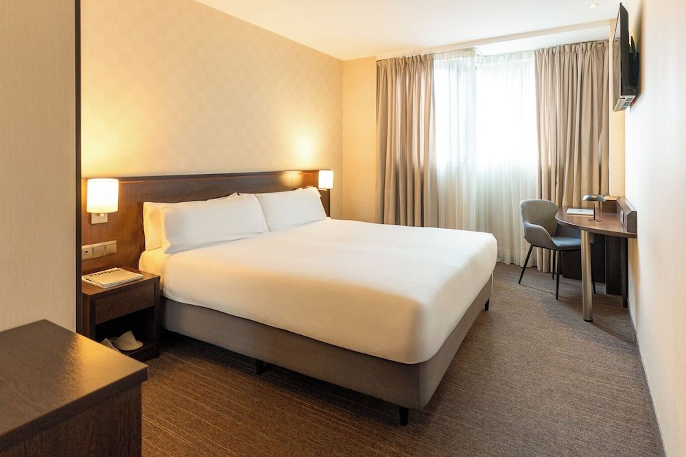 undefined Hotel Lugano Barcelona 5