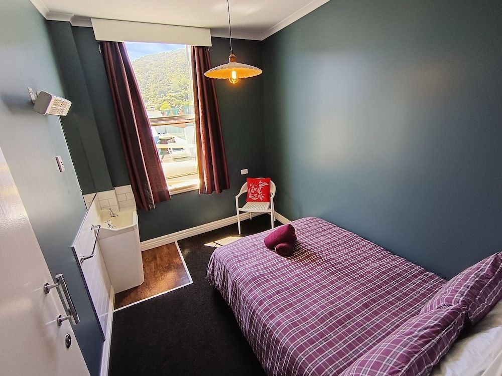The Duke Hostel Double Room, 1 Double Bed, Shared Bathroom 2