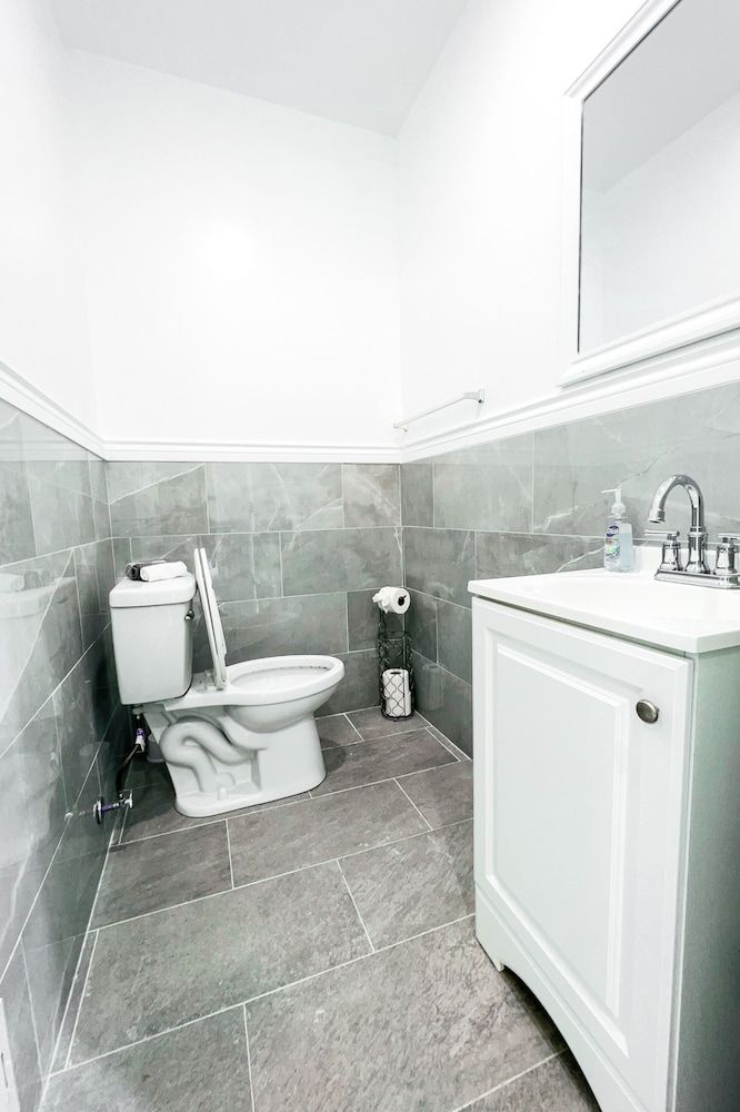 The Ashland Manor Signature Cottage, 4 Bedrooms 9