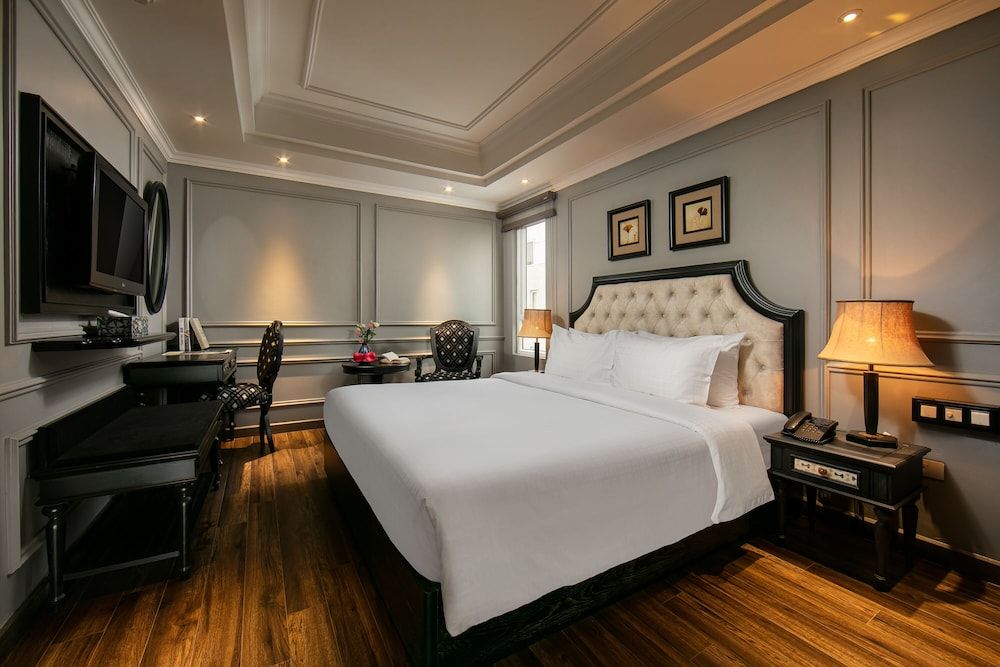 Scent Premium Hotel Deluxe Double Room 3