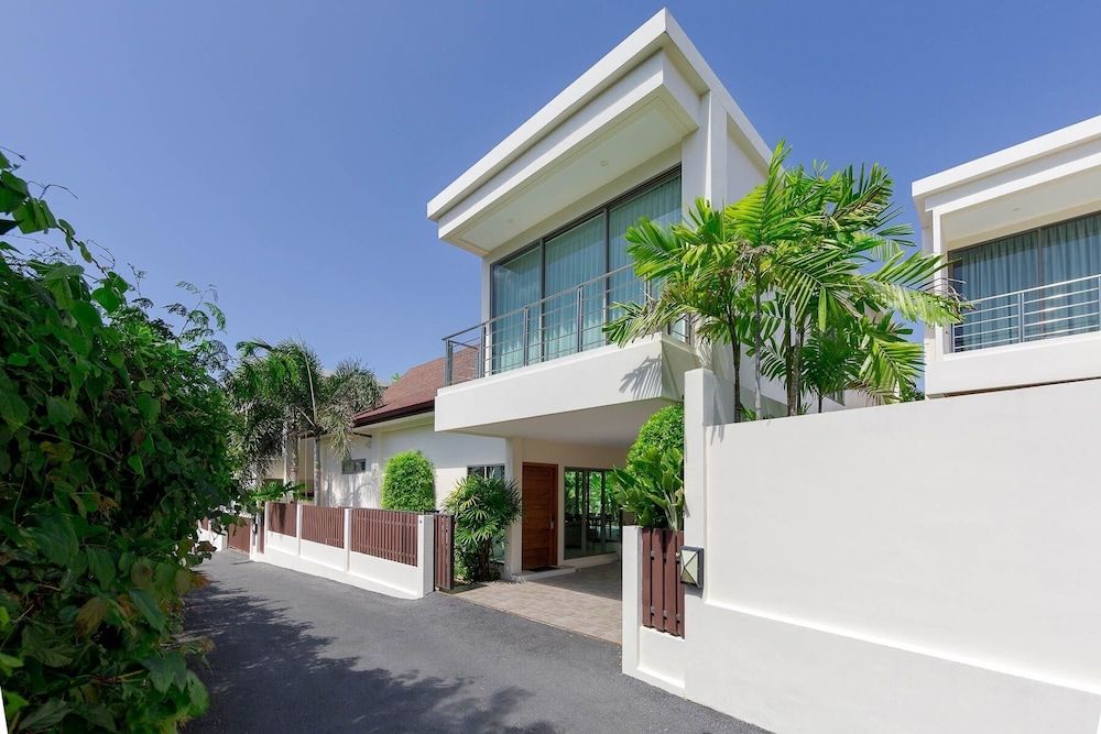 undefined Villa Batam by TropicLook 2