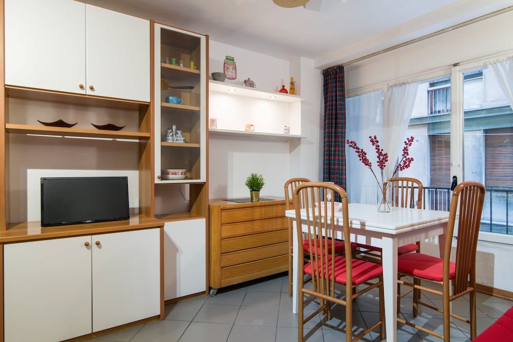 undefined Ponte Vecchio Florence Apartment 8