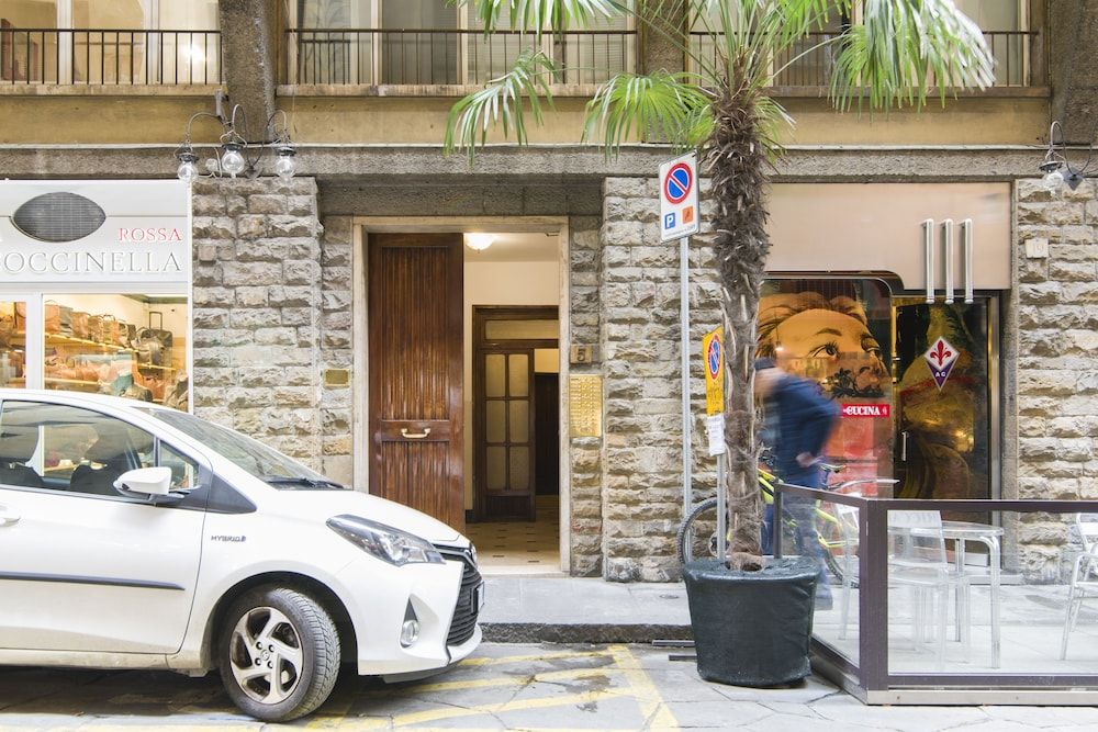 undefined Ponte Vecchio Florence Apartment 2