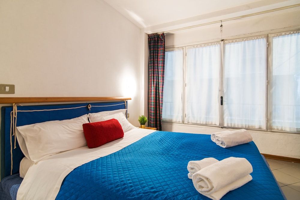 undefined Ponte Vecchio Florence Apartment 5