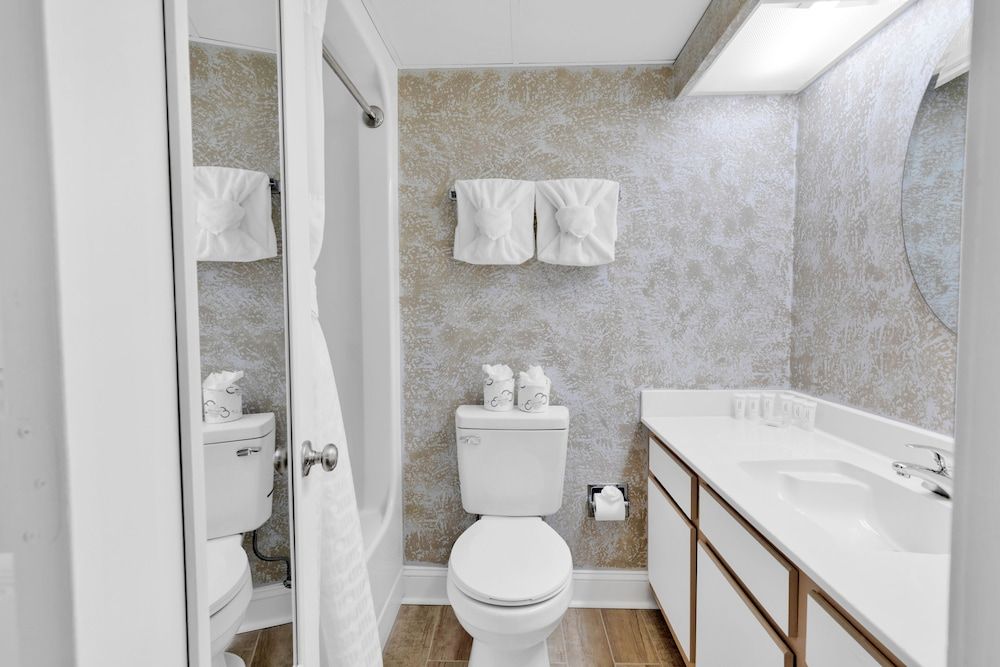 Stunning Oceanfront View Atlantica Tower Signature Condo, 2 Bedrooms, Balcony, Ocean View 20