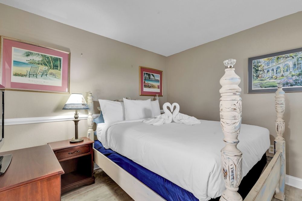 Stunning Oceanfront View Atlantica Tower Signature Condo, 2 Bedrooms, Balcony, Ocean View 10