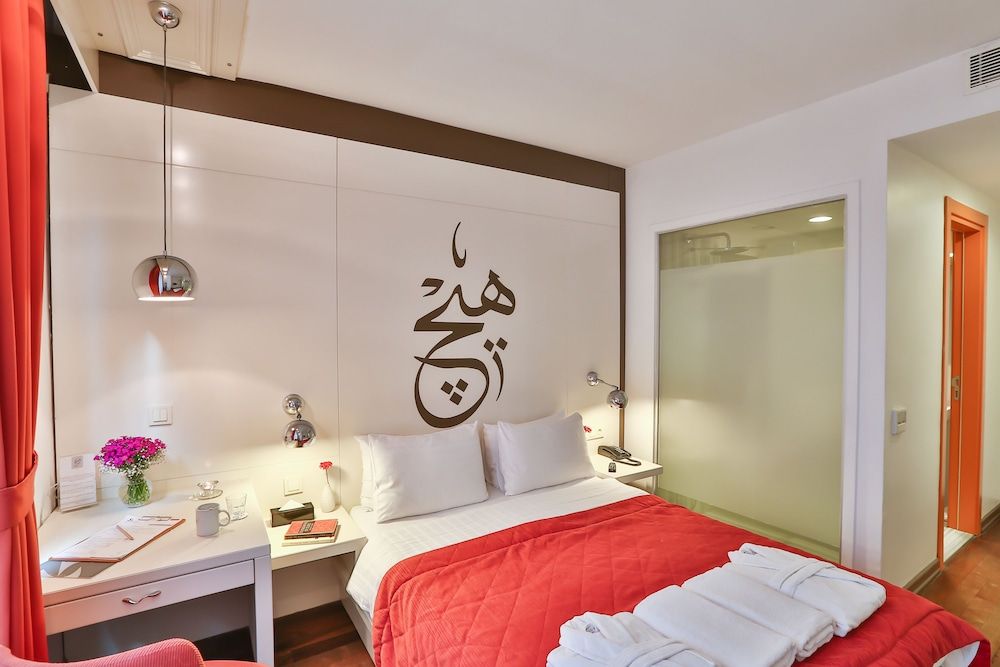 Senatus Hotel - Special Class Basic Double Room (Basement) 2