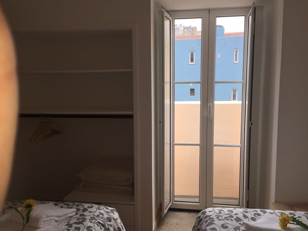 Apartments Center Lisboa Duplex, 2 Bedrooms 23