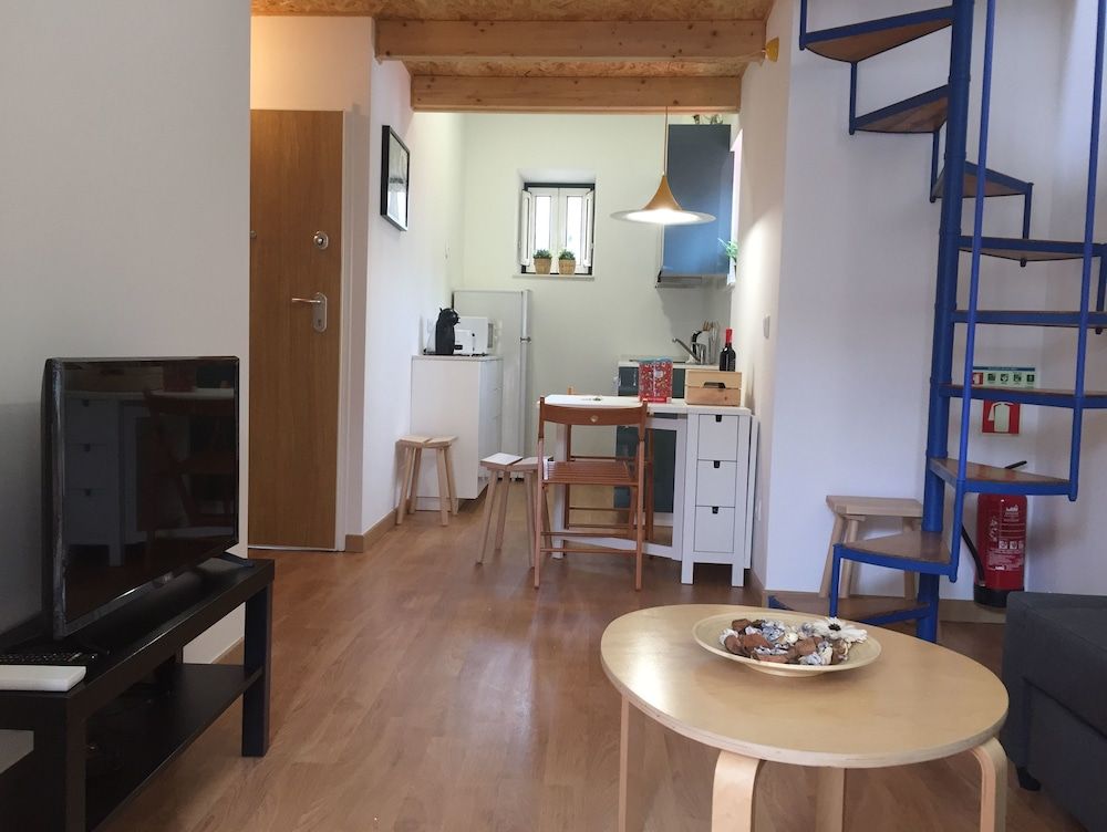 Apartments Center Lisboa Duplex, 2 Bedrooms 20