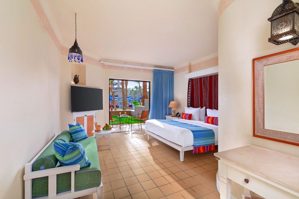 Pickalbatros Sands Port Ghalib Deluxe Double or Twin Room 2