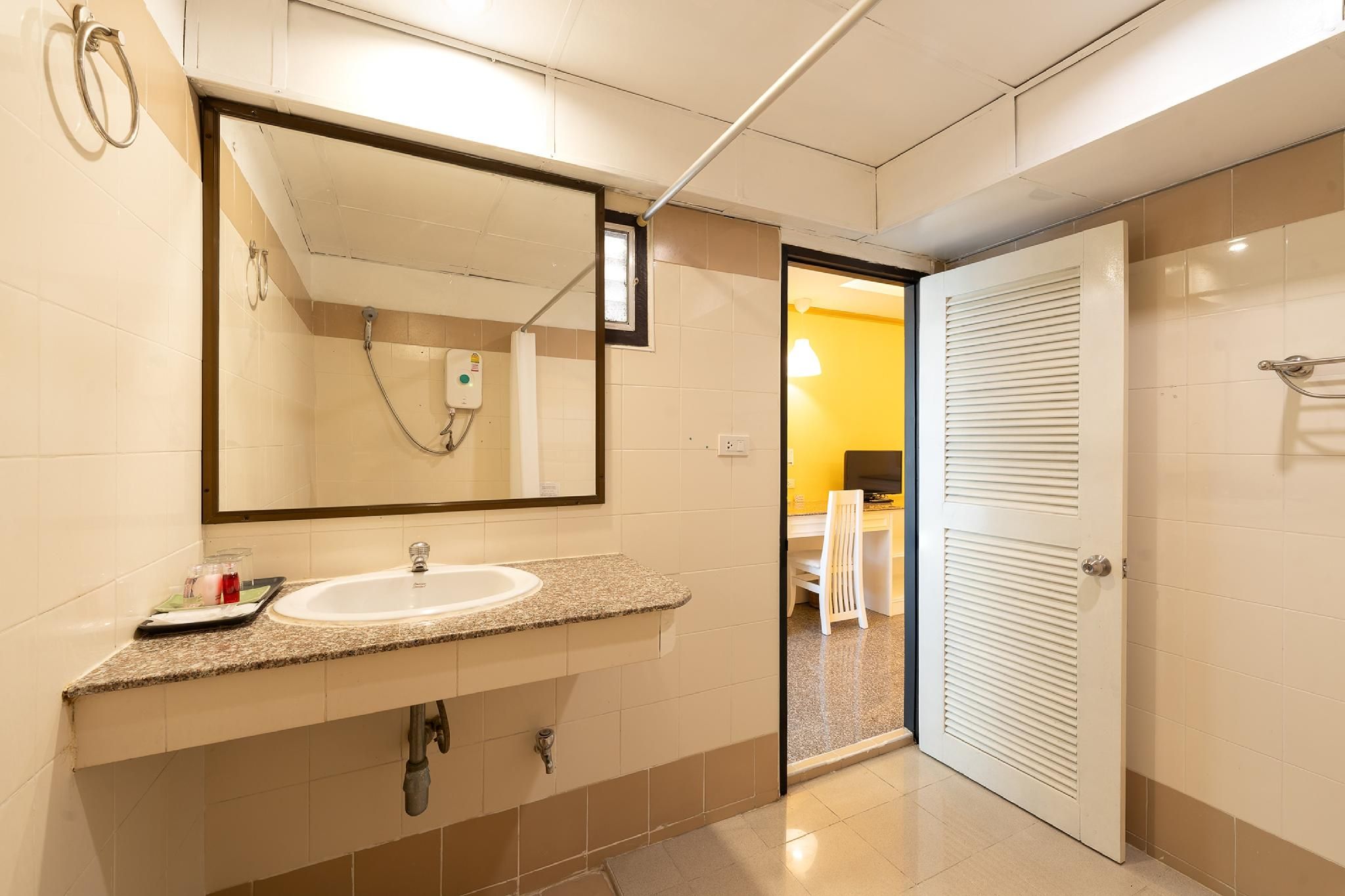 Superior Double Room with Mountain View and Balcony