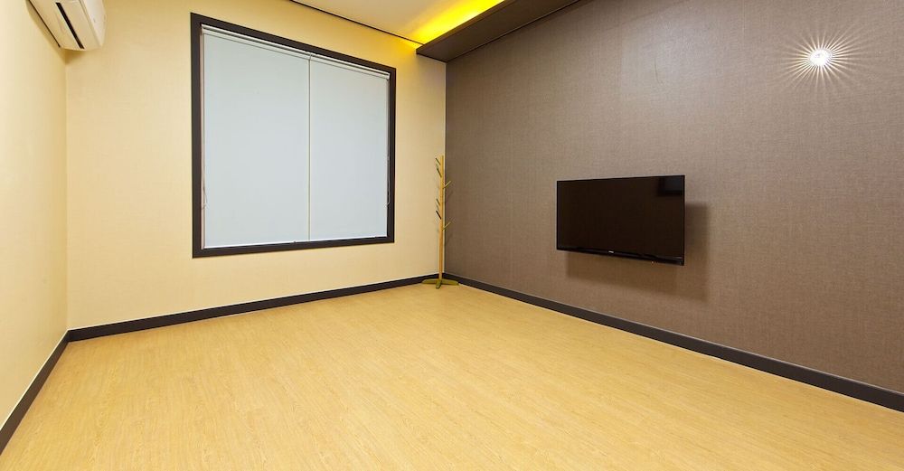 Kakao Pension Ondol Room 6