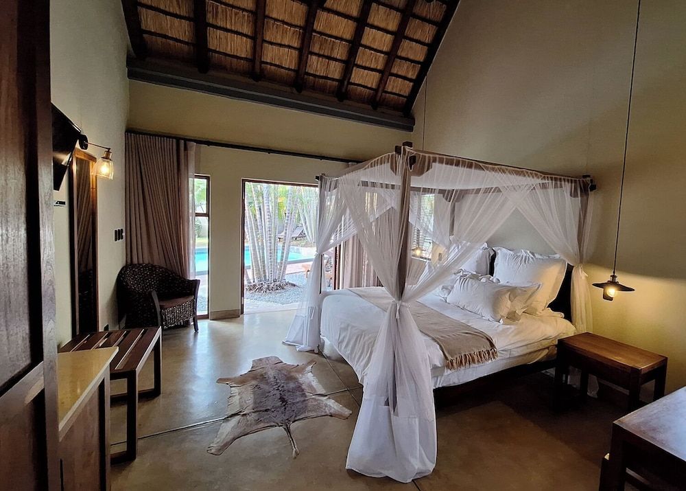 La Lechere Guest House Deluxe Double Room 2