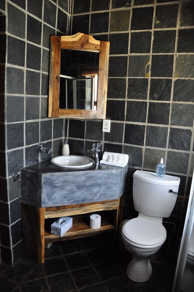 La Lechere Guest House Luxury Double Room, 1 King Bed 4