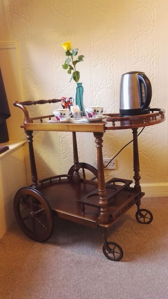 Victoria Hotel Room 4 3