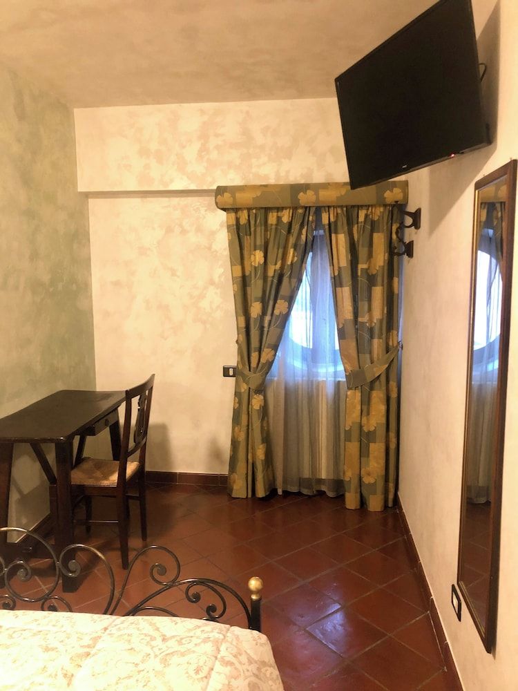 Hotel Bucaneve Basic Triple Room