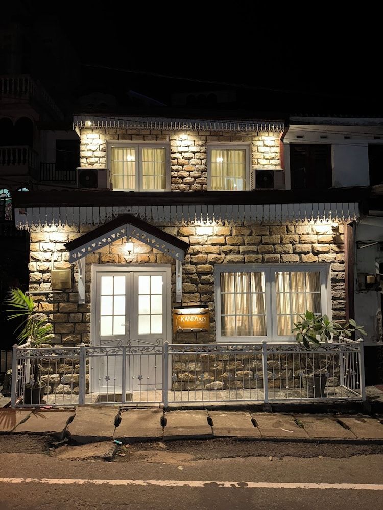 undefined Kandy Api Cottage 7