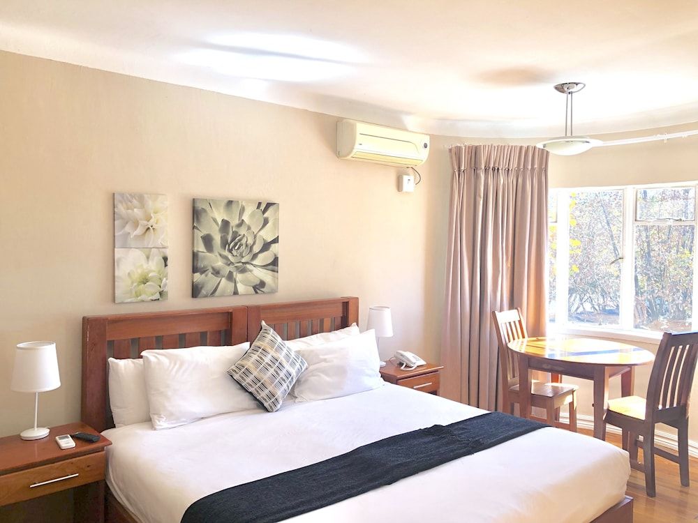Deluxe Single Room, 1 Queen Bed, Non Smoking