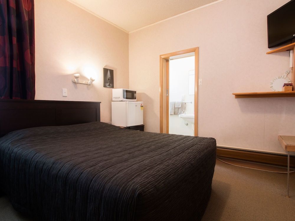 Masonic Hotel Double Room 7