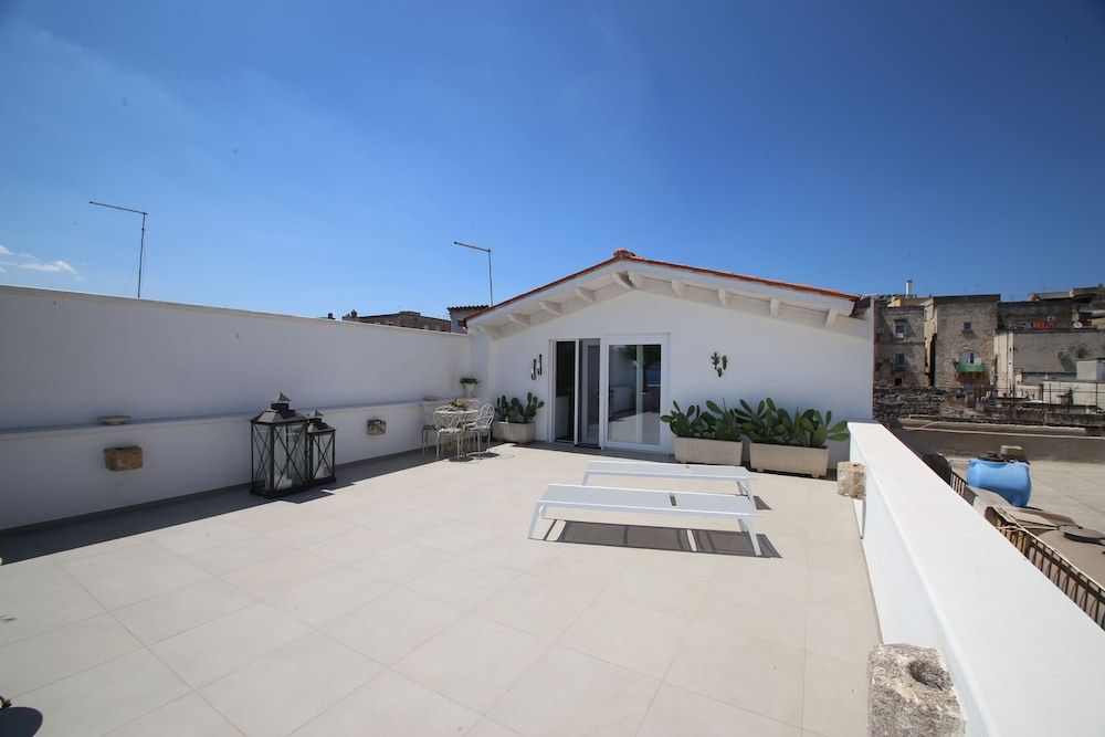 Don Alfredo Deluxe Suite, Sea View 16