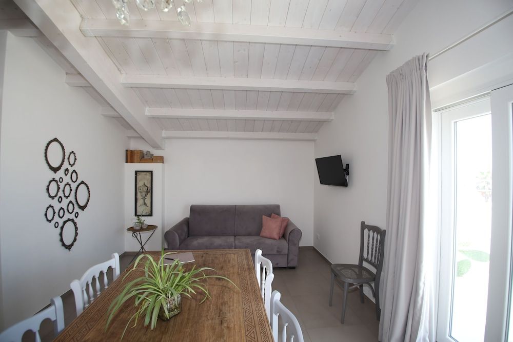 Don Alfredo Deluxe Suite, Sea View 12