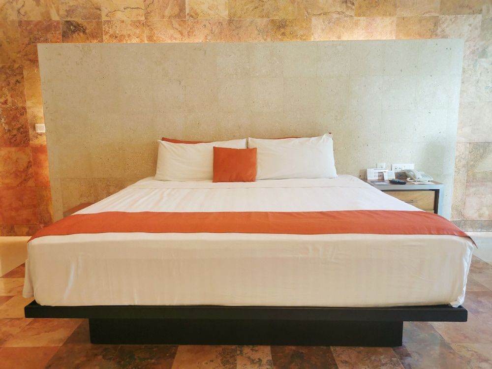 Junior Suite, Garden View