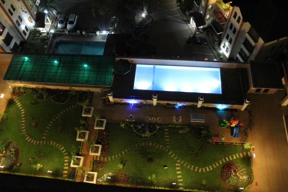 undefined Crestpark Apartments 4