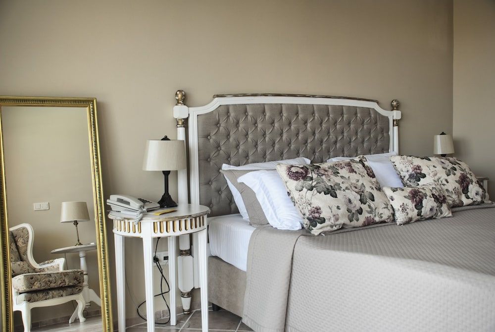 Hotel Carina Standard Double Room 3