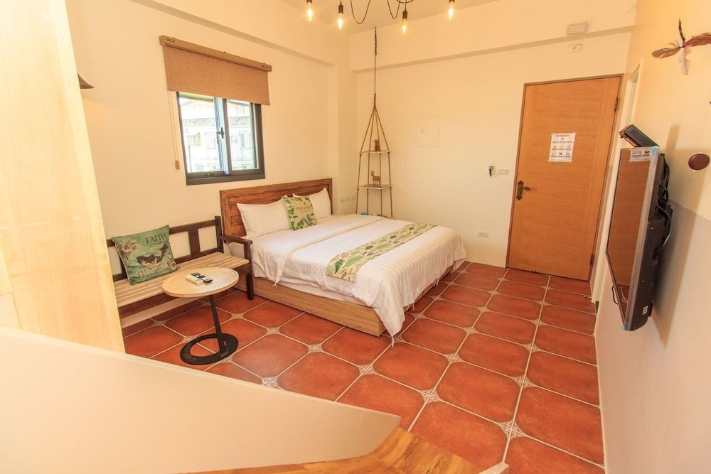 BJ Classic Town Signature Quadruple Room 4