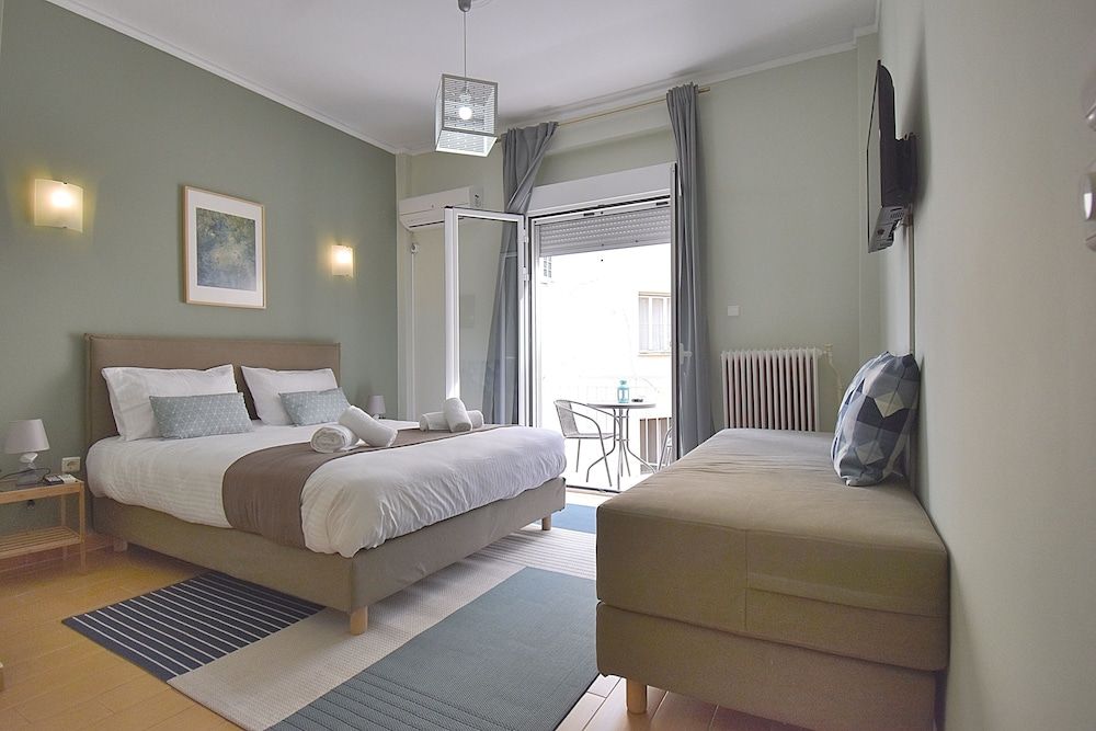 Check Point - Plaka Apartment 11