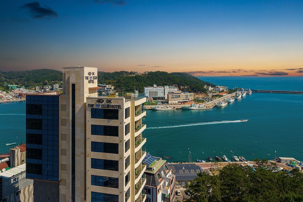 undefined Hotel The Club Yeonhwari 8